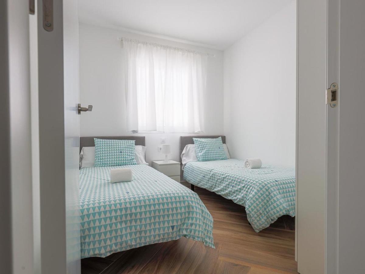Apartamento Algaba aral Alto y bajo Alcala del Rio Exterior foto