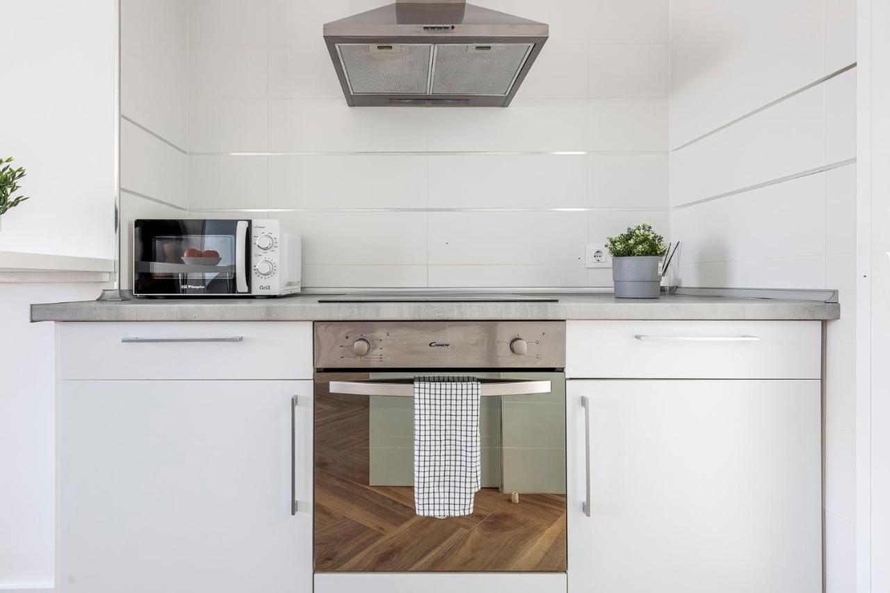 Apartamento Algaba aral Alto y bajo Alcala del Rio Exterior foto