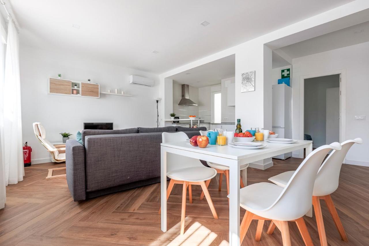 Apartamento Algaba aral Alto y bajo Alcala del Rio Exterior foto